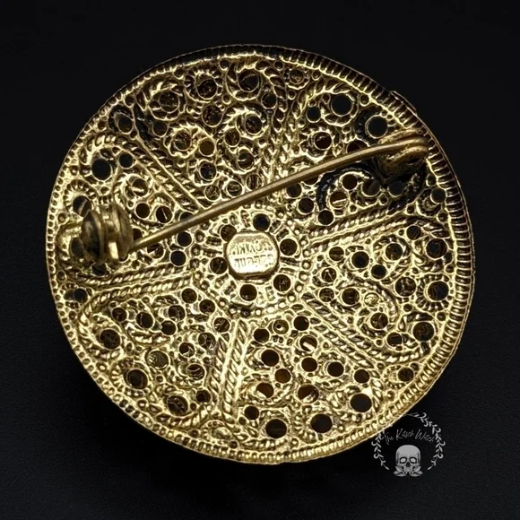 VINTAGE CZECH Domed Brooch with Filigree Metal and Glass Amber Toned Stones - Picture 4 of 5